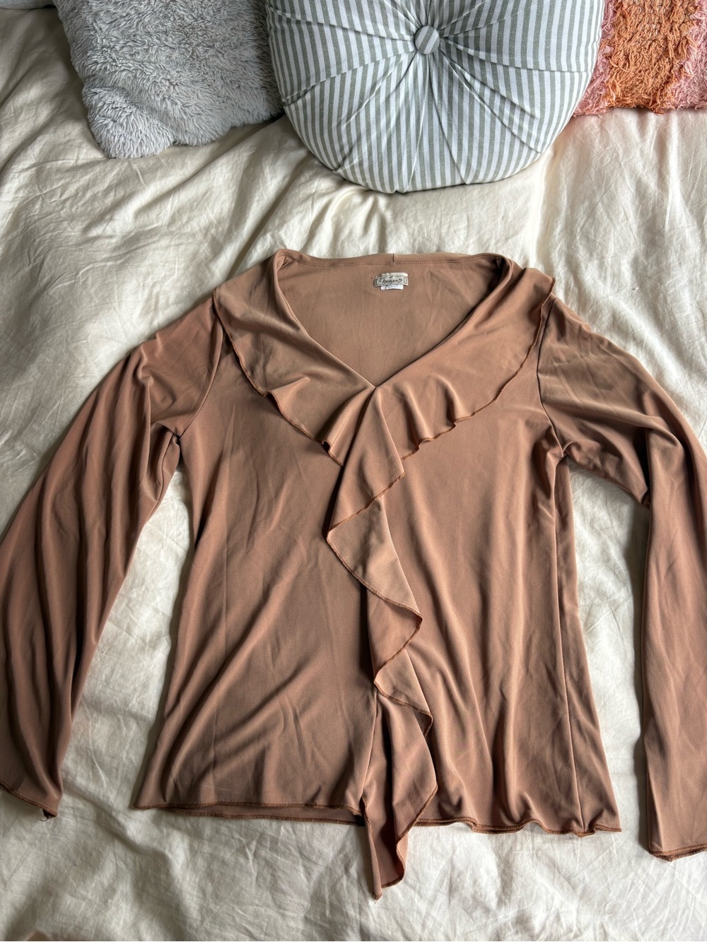 90’s Vintage Ruffle-Trim Long Sleeve Top — Taupe